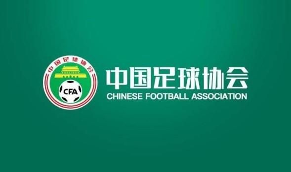 今日罗马诺在社媒上谈到了帕蒂诺的转会传闻，他表示：“据我所知，目前尤文和阿森纳间关于帕蒂诺的转会没有什么进展，尽管近期球员可能在1月加盟尤文的传闻比较多。